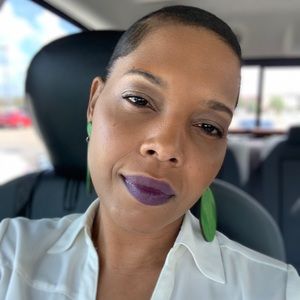 Meet your Posher, Rita